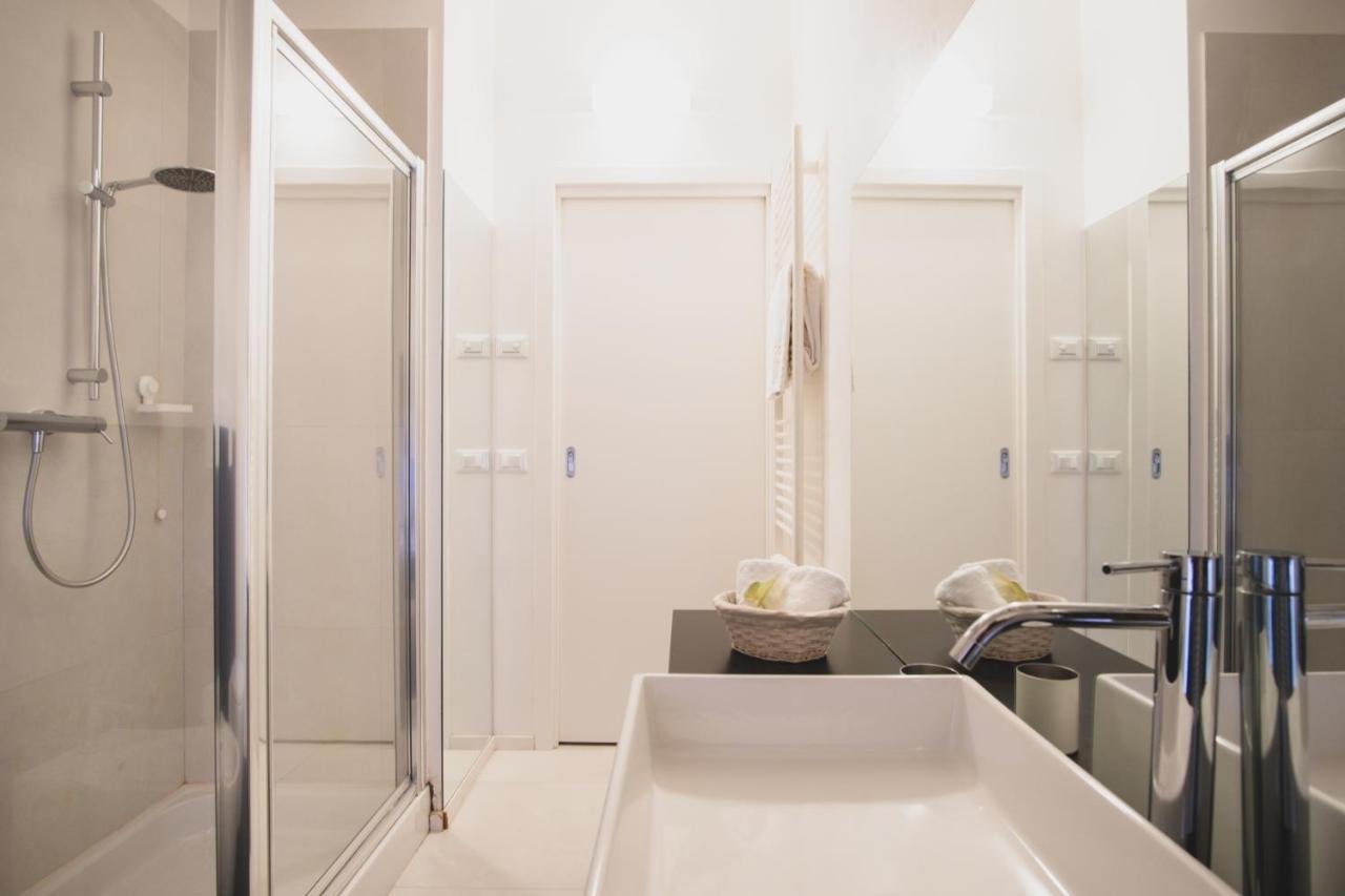 Casa Fola - City Centre Rooms Verona Bagian luar foto