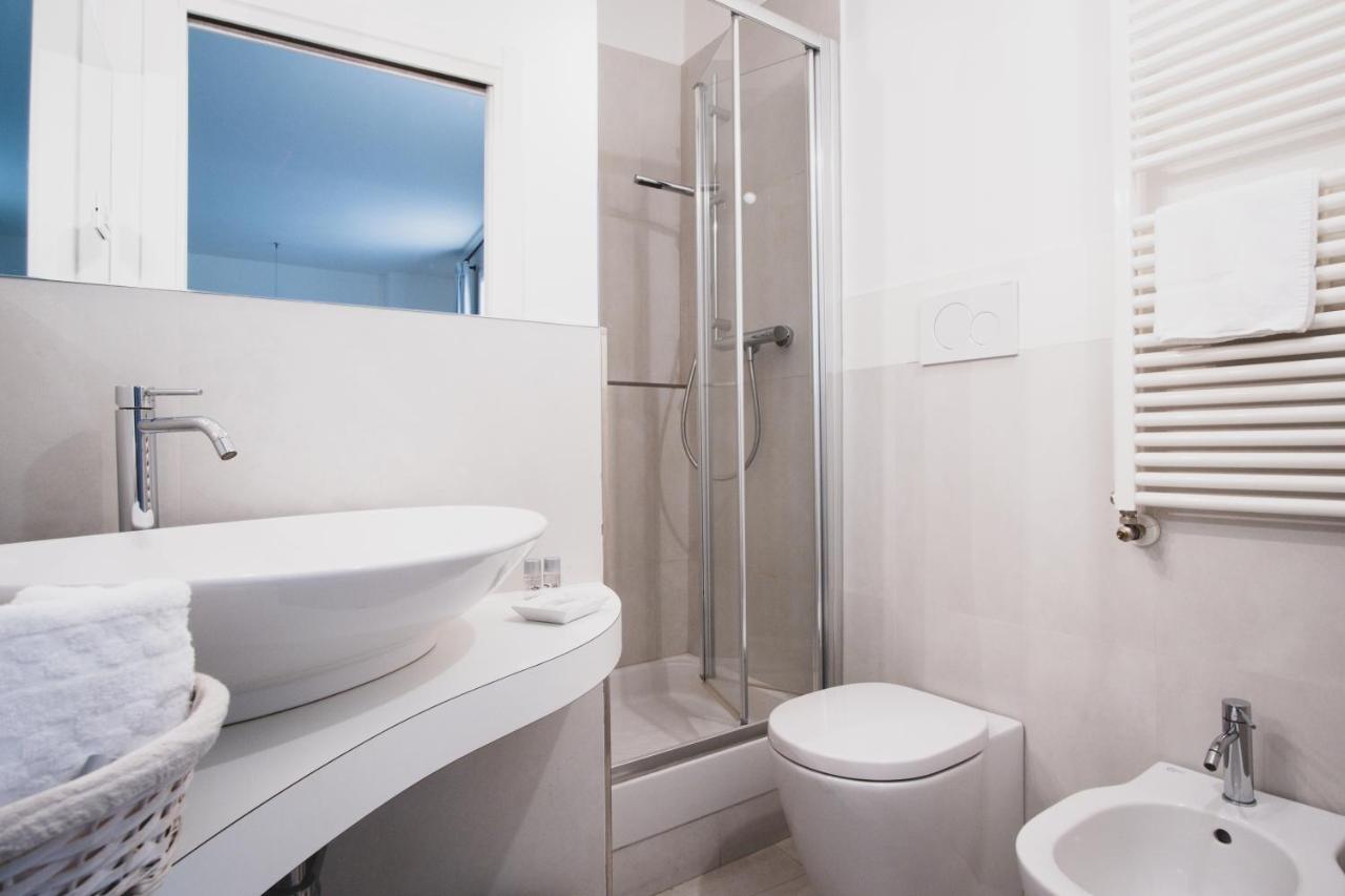 Casa Fola - City Centre Rooms Verona Bagian luar foto
